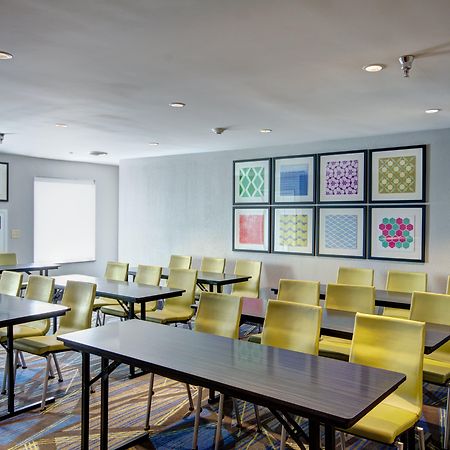 Holiday Inn Express Columbus South - Obetz By Ihg Exterior photo