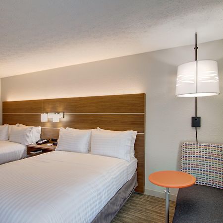 Holiday Inn Express Columbus South - Obetz By Ihg Exterior photo