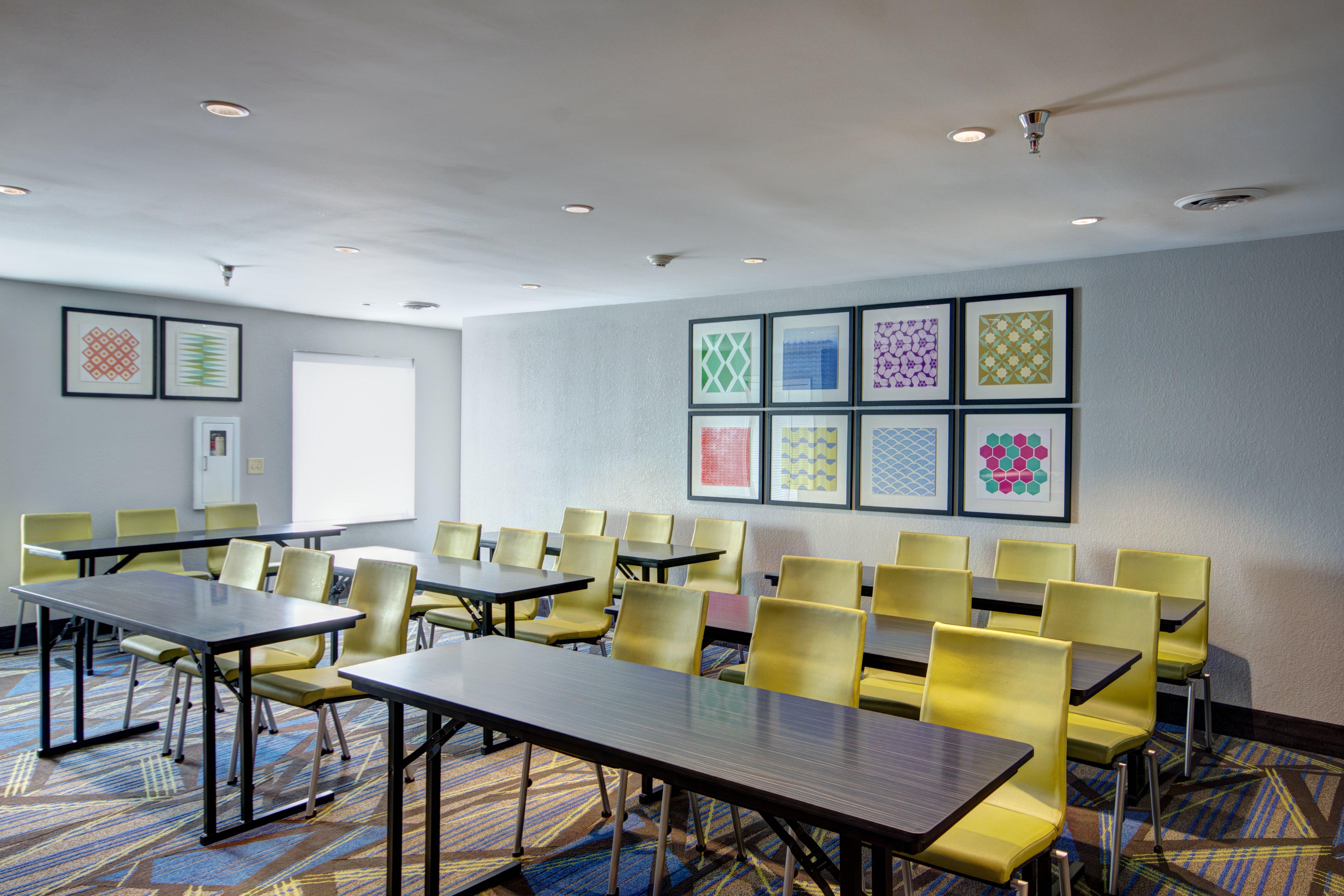 Holiday Inn Express Columbus South - Obetz By Ihg Exterior photo