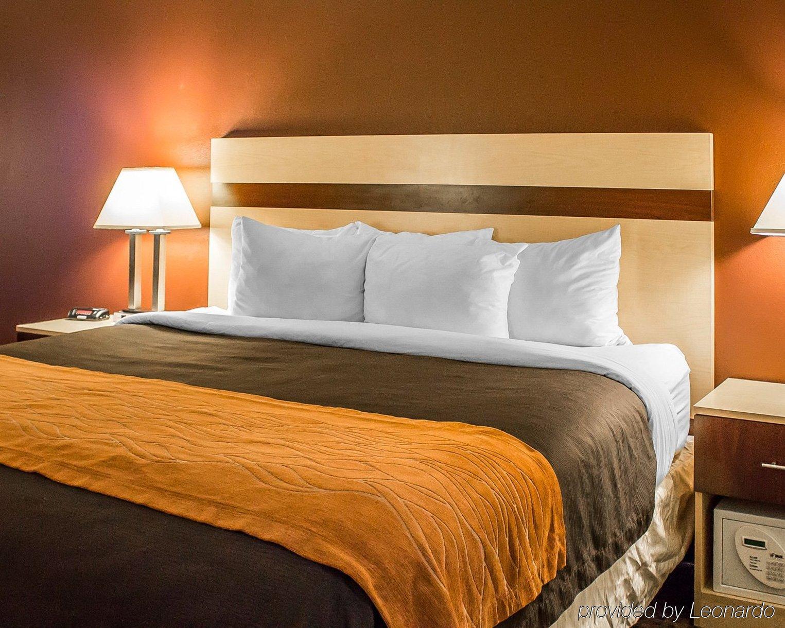 Holiday Inn Express Columbus South - Obetz By Ihg Exterior photo