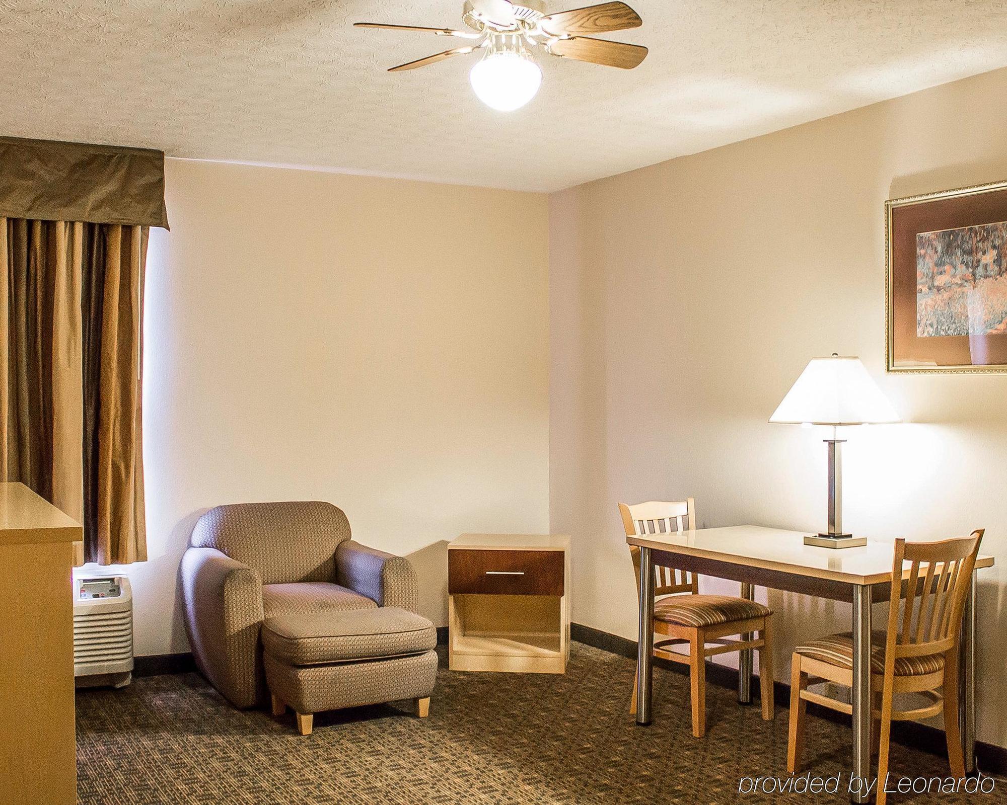Holiday Inn Express Columbus South - Obetz By Ihg Exterior photo