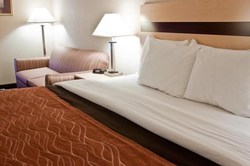 Holiday Inn Express Columbus South - Obetz By Ihg Exterior photo