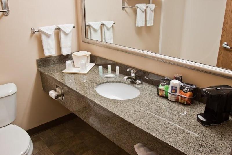 Holiday Inn Express Columbus South - Obetz By Ihg Exterior photo